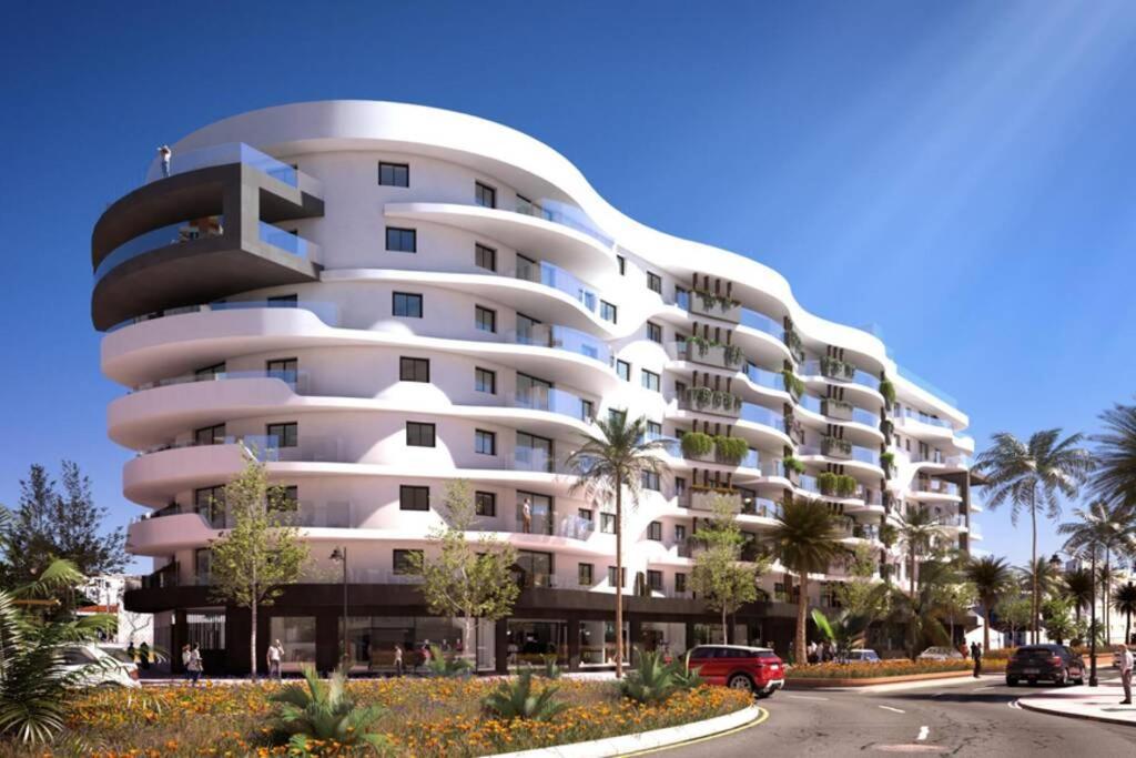 Keywise Family Luxury Infinity Beach & Golf 에스테포나 외부 사진